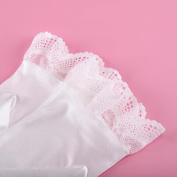 Women Lace Gloves - Picture 7 of 7